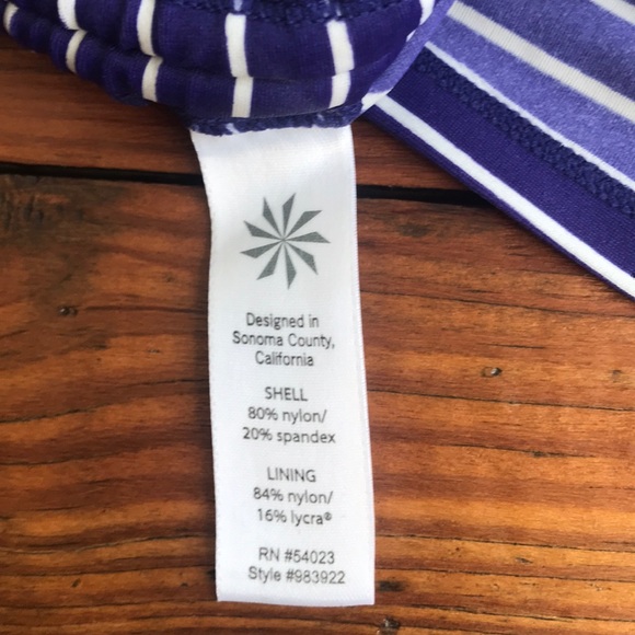 Athleta Swim Top 32 B/C - Picture 5 of 6